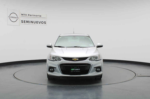 Imagen 8 de 24 de Chevrolet Sonic 2017 4p Premier L4/1.6 Aut