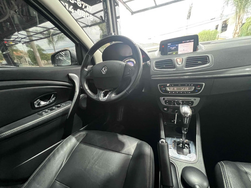 Renault Fluence 2.0 DYNAMIQUE 16V FLEX 4P AUTOMÁTICO