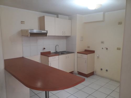 $ 390.000 Arriendo Céntrico Departamento De 45m2