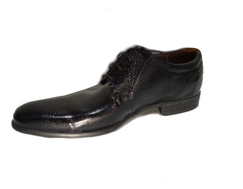 Imagen 2 de 7 de Zapato De Charol Cuero Picado Negro Hombre