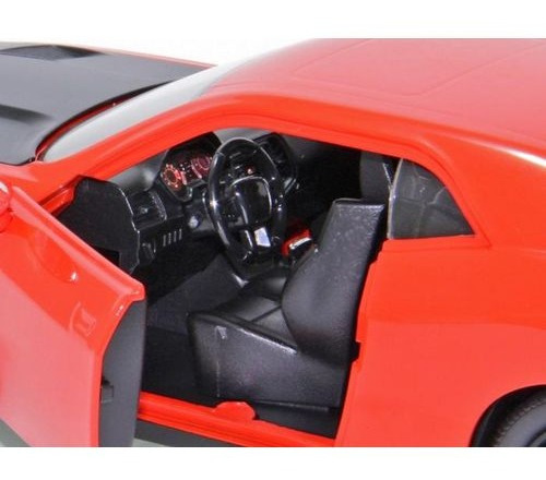 Imagem 5 de 9 de Carrinho Miniatura Dodge Challenger Hellcat Metal Die Cast