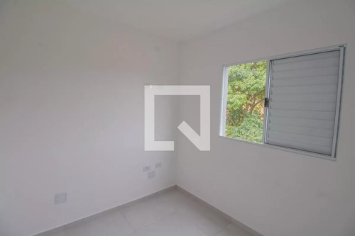 Apartamento Para Alugar Com 50m², 2 Quartos- Excelente Localização