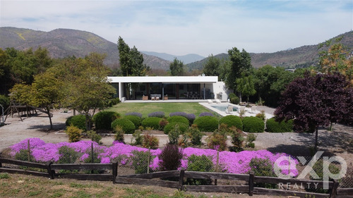Hacienda De Chicureo, Borde Cancha, Lujo, Norte, Seguridad