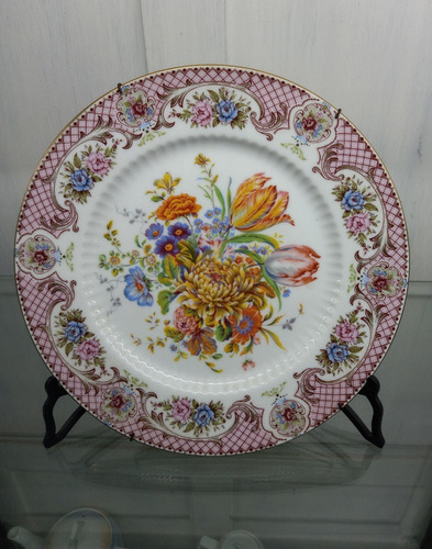 Manyantiques - Plato Porcelana Tsuji Coleccion Flores Oro