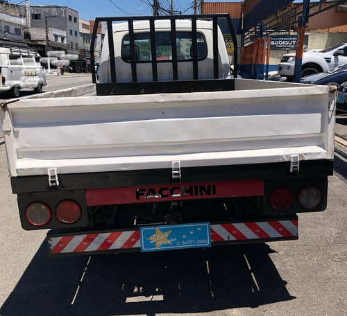 Kia Bongo 2.5 Std 4x2 Rs Turbo C/ Carroceria 2p