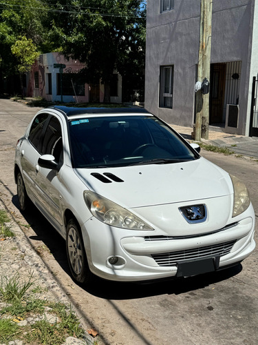 Peugeot 207 1.6 Feline 106cv
