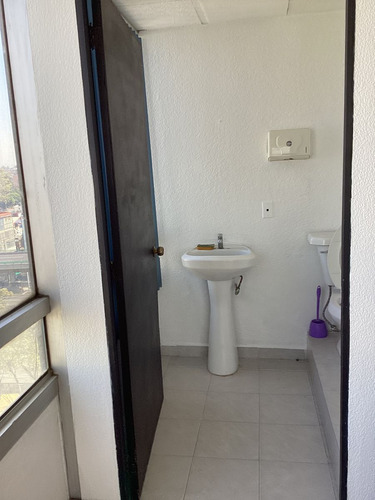 Oficina En Renta En Torre Ejecutiva Satélite. Naucalpan/tlalnepantla.