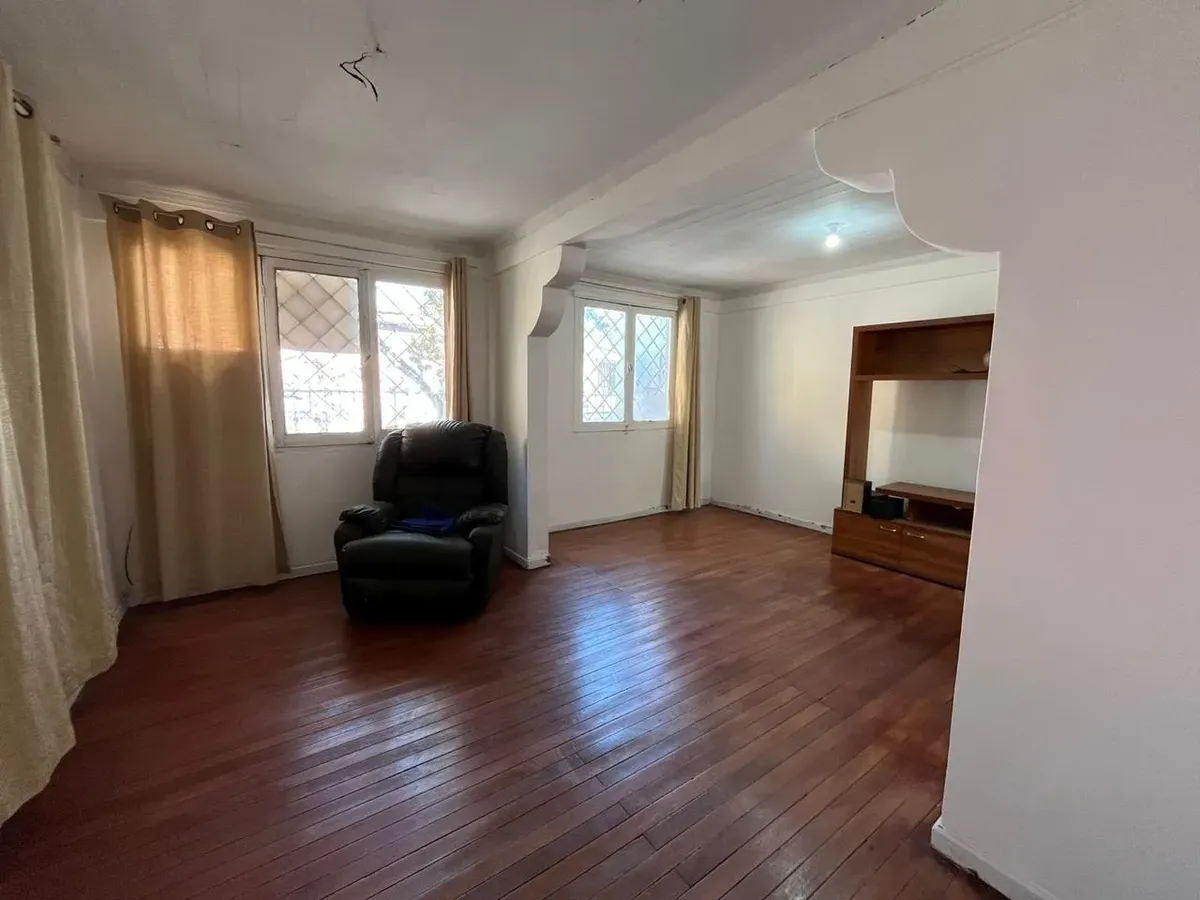 Imagen 4 de 18 de Venta Amplia Casa 4d - Lo Espejo