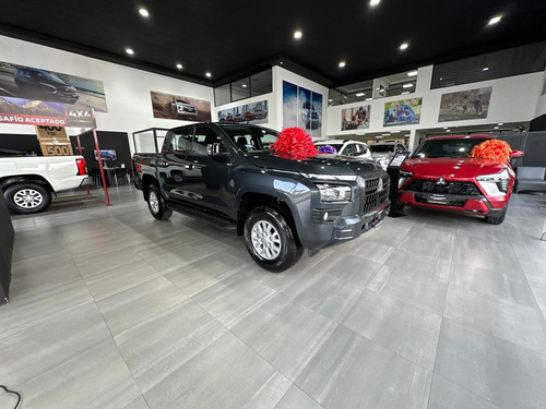 Mitsubishi L200 2.4 Cd Glx 4X2 Mt