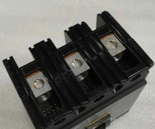 Interruptor Square D Fal36050 3x50a Con Gabinete