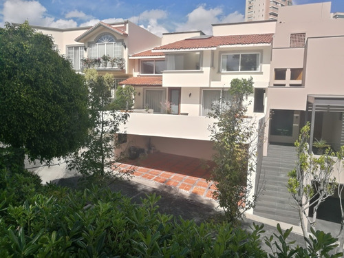 Imagen 3 de 14 de Venta Casa Bosques De Las Lomas Cas_1078 Am