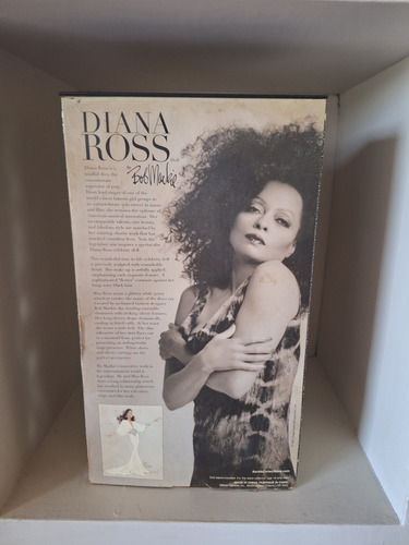 Barbie Diana Ross Collecion Bob Mackie