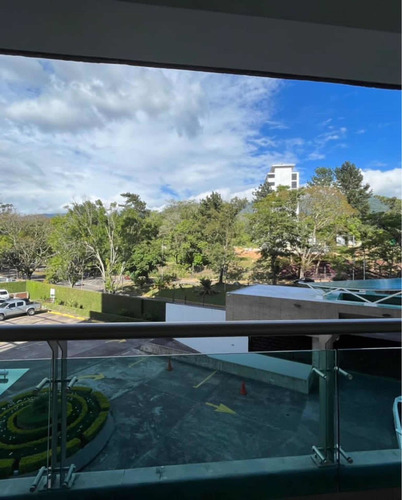 Imagen 8 de 27 de Apartaneto En Alquiler Con Pisicna En San Cristobal Amoblado