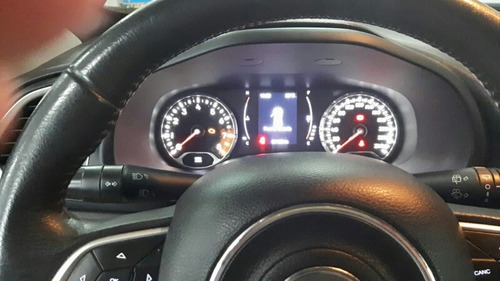 Imagen 24 de 25 de Jeep Renegade 2020 1.8 Sport