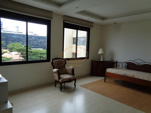Apartamento Com 4 Dormitório(s) Localizado(a) No Bairro Aparecida Em Santos / Santos - 5820