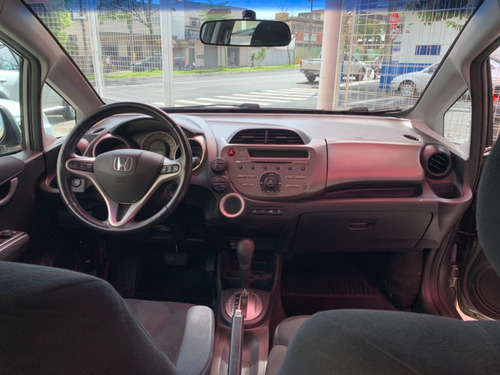 Imagem 13 de 15 de Honda Fit Ex 1.5 Cinza 2010