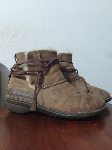 Botas De Cuero Y Corderito   Talle 39-40