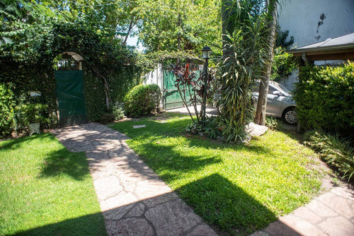Imagen 16 de 17 de Casa Con Parque Y Pileta En Barrio Parque Bernal