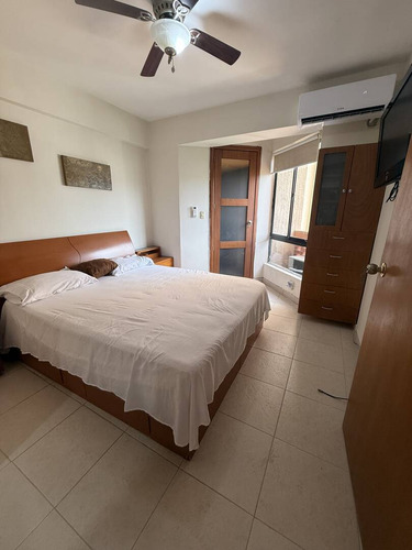 Np Alquila Apartamento Res. Lomas De Los Mangos, Cod 289410