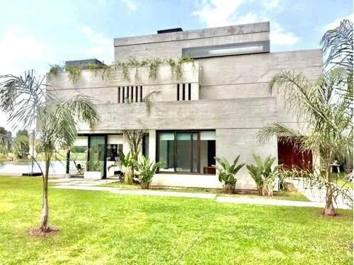 Imagen 3 de 11 de Casa En Venta En Santa Catalina Con Salida Al Río. 8 Ambientes. Villanueva Tigre