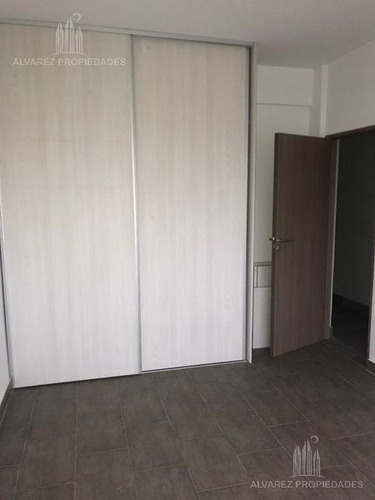 Imagen 6 de 12 de Departamento - Moron