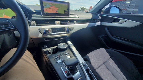 Imagen 6 de 17 de Audi A4 2.0tfsi 190cv Front S-tronic