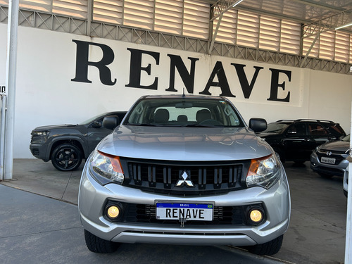 Mitsubishi L200 2.4 Triton Gl Cab. Dupla 4x4 4p