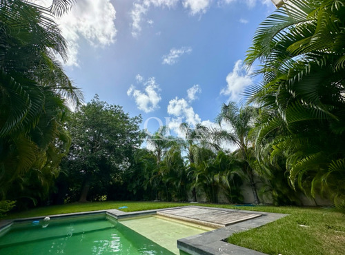 Se Vende Casa En Lagos Del Sol