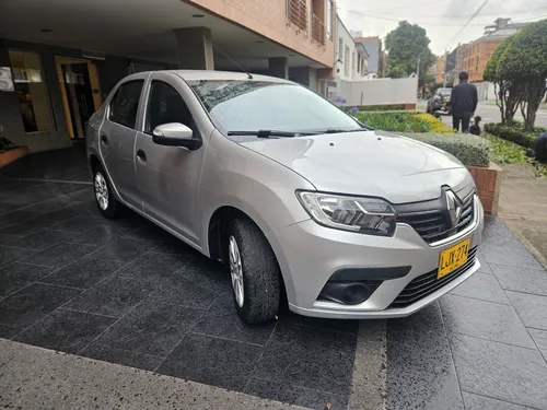 Renault Logan 1.6 Authentique / Life
