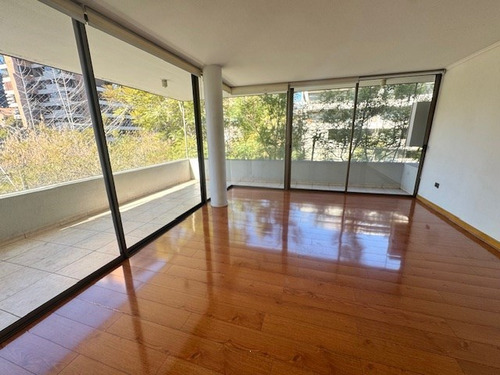 Departamento En Venta De 4 Dorm. En Vitacura