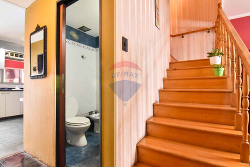 Casa En Venta B°naon Acepta Permuta Deptos En Zona