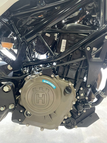 Imagen 5 de 15 de Husqvarna Vitpilen 2021 - 4800 Km - Financiamos