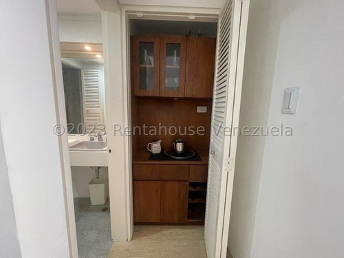 Imagen 14 de 27 de Apartamento En Alquiler Altamira 23-21142 Lr