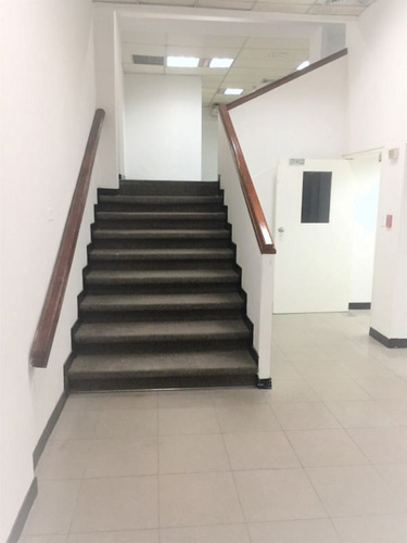 Imagen 10 de 12 de Marisol Castro Vende Local En C.c. Camoruco | Valencia | Carabobo | Sol-010 Marisol 04244923040