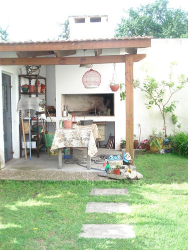 Casa De 3 Dormitorios - Rosario