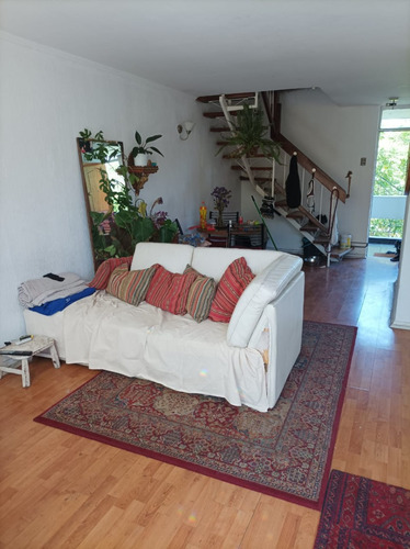 Villa Frei, Ñuñoa: Dpto. Dúplex 3d-2b Con Bodega Y Estac.