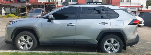 Toyota RAV4 2.0 Street