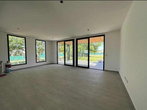 Imagen 4 de 14 de Venta Pilar Del Este Santa Elena