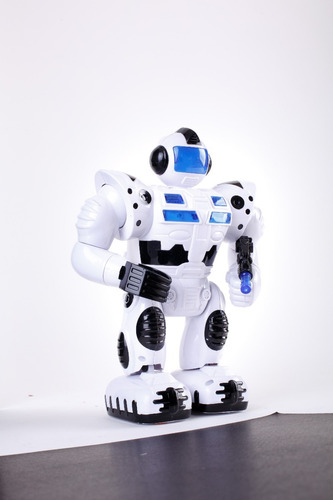 Robot Interactivo Con Luces Y Sonidos Universe Vanguard Jem