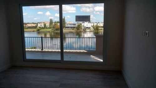 Imagen 8 de 15 de Casa Al Lago 4 Dormitorios A Estrenar En San Francisco
