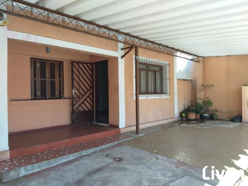 Imagem 4 de 7 de Casa - 3 Dormitórios - Monte Castelo - Lote Inteiro! - Ca0496