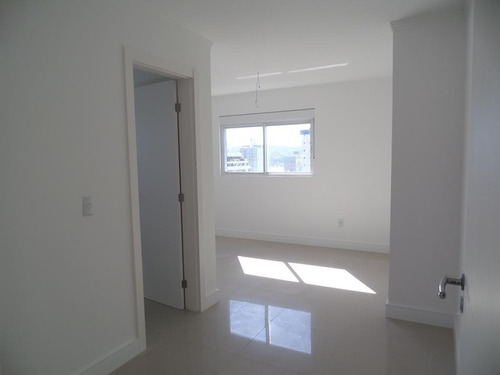 Imagem 9 de 24 de Cobertura Residencial À Venda, Estreito, Florianópolis. - Co0276