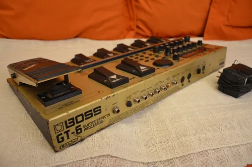 Pedaleira Boss Gt-6 (ñ Line 6, Zoom, Kemper, Gt1, Digitech)