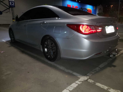 Hyundai Sonata 2.4 16v Aut. 4p 2012