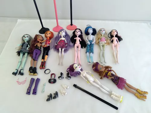 Lote De Bonecas Monster High Leia A Descrição.