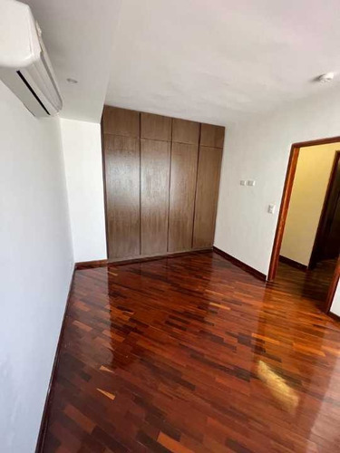 Imagen 14 de 16 de Alquilo Apto 360m2 5h/6b/4p Clns.de Valle Arriba 9868