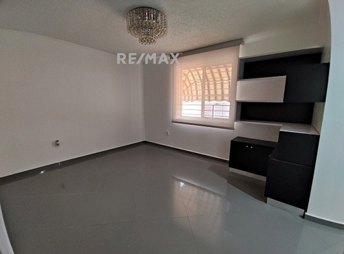 Imagen 3 de 13 de Townhouse En Porlamar Villas Isla De Margarita