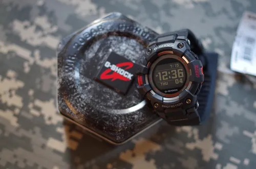 Reloj casio cuenta pasos best sale