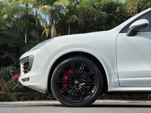 Imagem 8 de 15 de Porsche Cayenne Gts 3.6 Bi-turbo 440cv 2016/2017