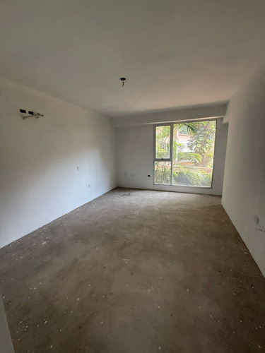 Apartamento En Venta En Residencias San Francisco Piso 1, Carrera 24 De Barrio Obrero / Ym